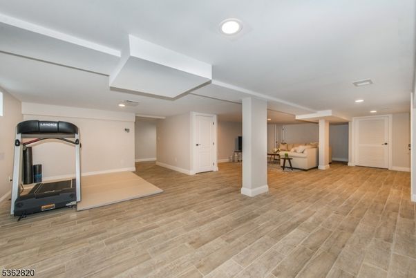 Fitness Equipment, Interior, Recessed Lighting, Wood Texture Flooring