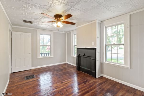 Empty room, Interior, Wood Texture Flooring