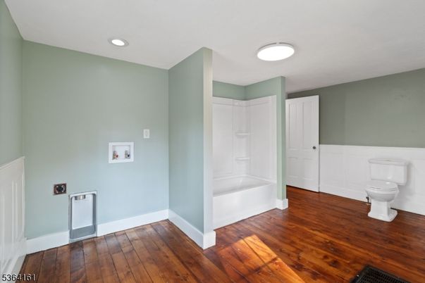 Bathroom, Empty room, Interior, Recessed Lighting, Wood Texture Flooring