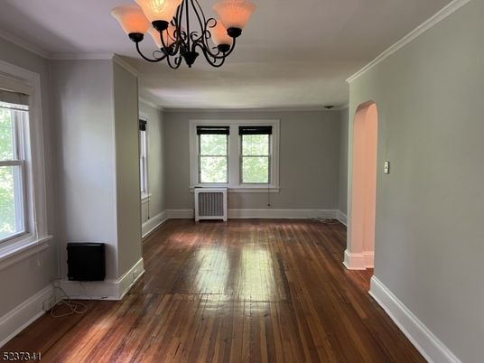 Chandelier, Empty room, Interior, Wood Texture Flooring
