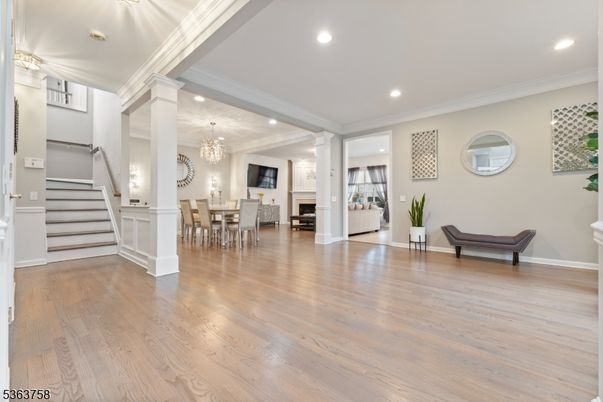 Chandelier, Dining room, Interior, Recessed Lighting, Wood Texture Flooring