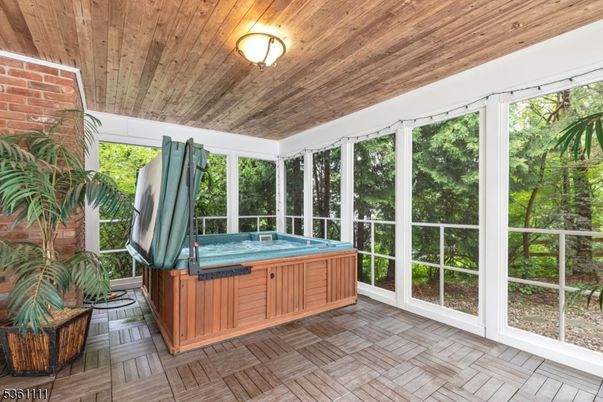 Hot Tub, Interior, Sun Room, Wooden Ceilings