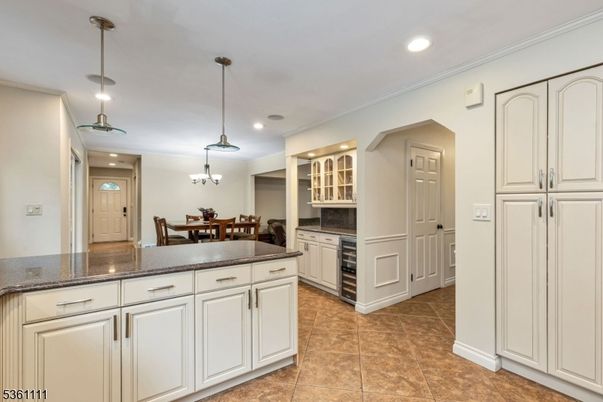 Chandelier, Dining room, Interior, Kitchen, Pendant Lights, Recessed Lighting
