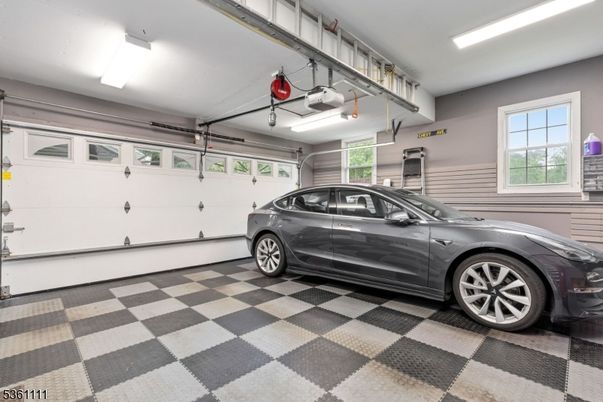 Garage, Interior, Recessed Lighting