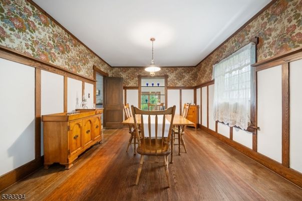 Dining room, Interior, Pendant Lights, Wood Texture Flooring