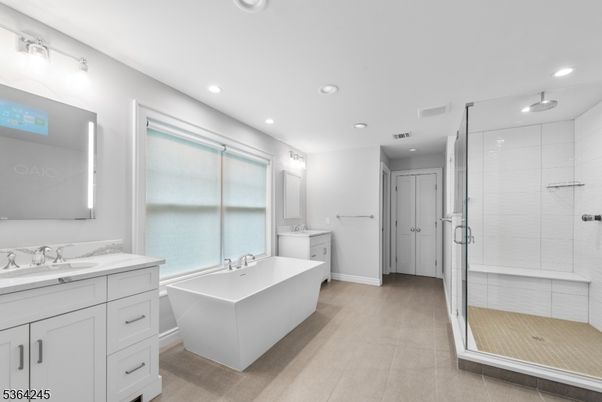 Bathroom, Dual Sink Vanities, Free Standing Baths, Glass Shower, Interior, Recessed Lighting