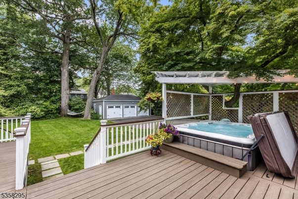 Backyard, Exterior, Hot Tub
