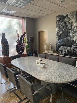 Dining room, Interior