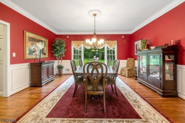 Chandelier, Dining room, Interior, Wood Texture Flooring