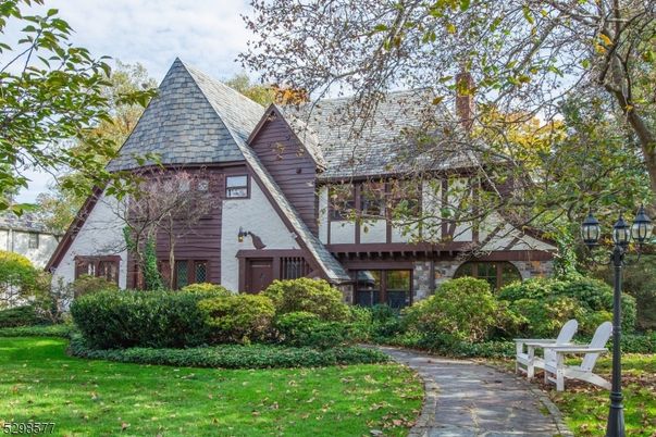 Exterior, Facade, Brick Facade, Tudor Revival