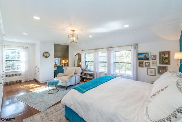 Bedroom, Interior, Pendant Lights, Recessed Lighting, Wood Texture Flooring