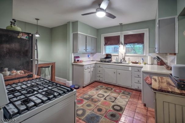Interior, Kitchen, Pendant Lights