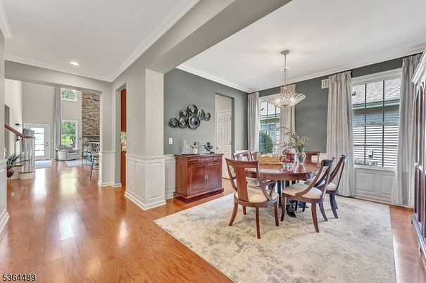 Chandelier, Dining room, Interior, Recessed Lighting, Wood Texture Flooring