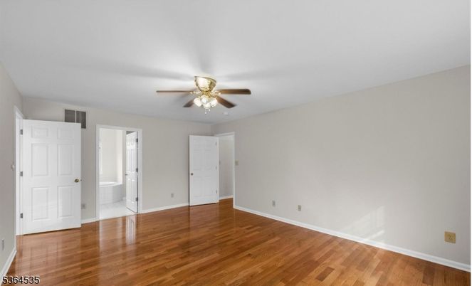 Bathroom, Empty room, Interior, Wood Texture Flooring
