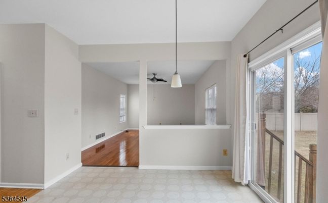 Interior, Pendant Lights, Wood Texture Flooring