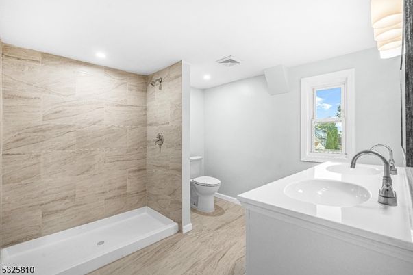 Bathroom, Interior, Marble Walls, Recessed Lighting, Wood Texture Flooring