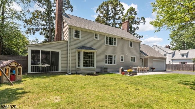 Backyard, Detached Garage, Exterior
