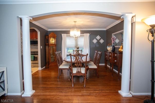 Chandelier, Dining room, Interior, Wood Texture Flooring