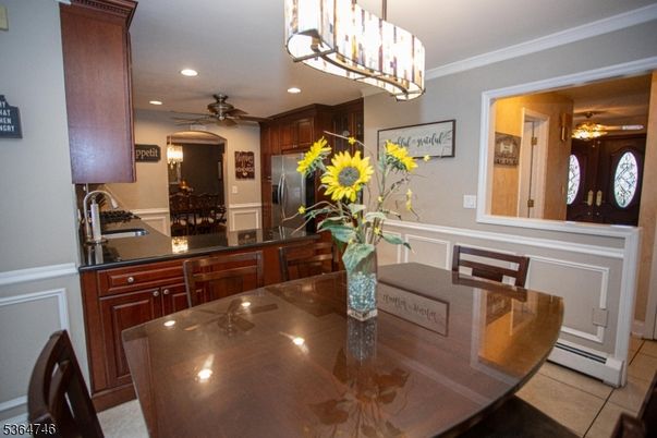 Chandelier, Dining room, Interior, Kitchen, Recessed Lighting