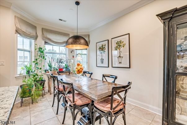 Dining room, Interior, Pendant Lights