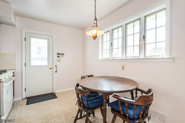 Dining room, Interior, Pendant Lights