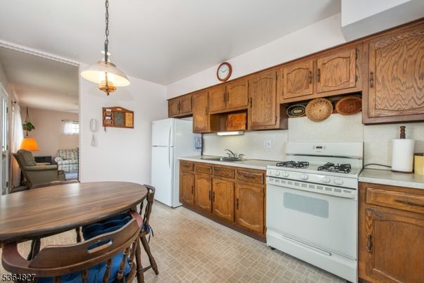 Interior, Kitchen, Pendant Lights