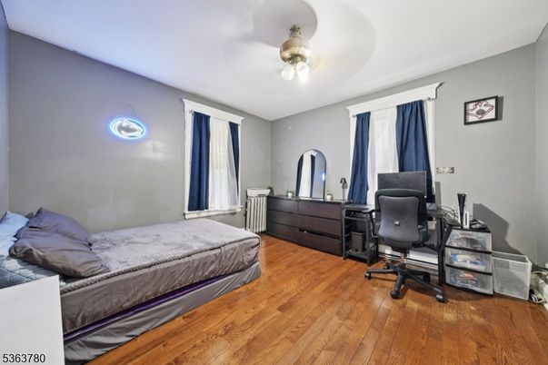 Bedroom, Home Office, Interior, Wood Texture Flooring