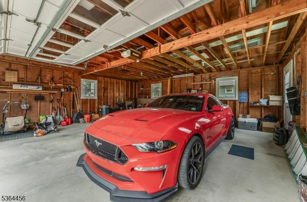 Garage, Interior, Wooden Beams, Wooden Walls