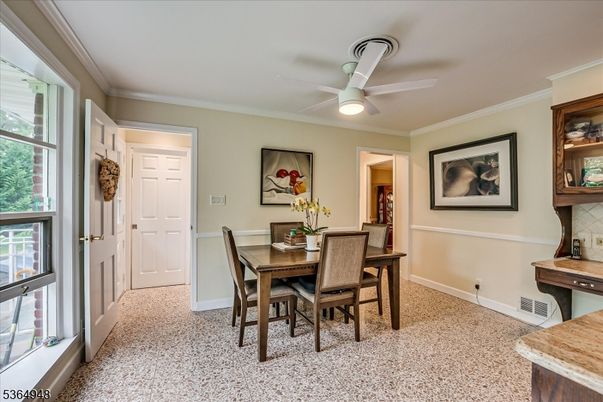 Dining room, Interior
