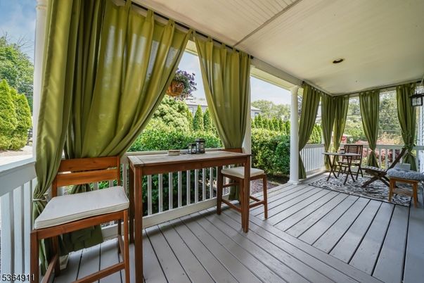 Exterior, Wood Texture Flooring