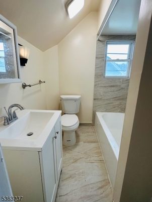 Bathroom, Interior, Marble, Marble Walls