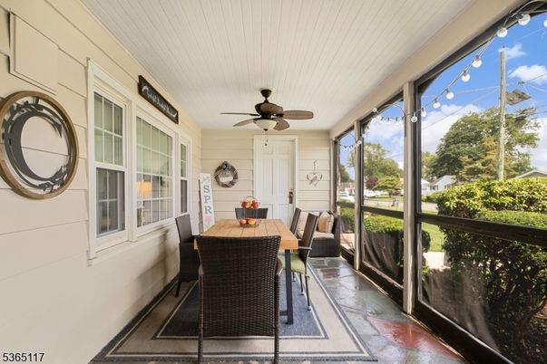 Dining room, Interior, Sun Room