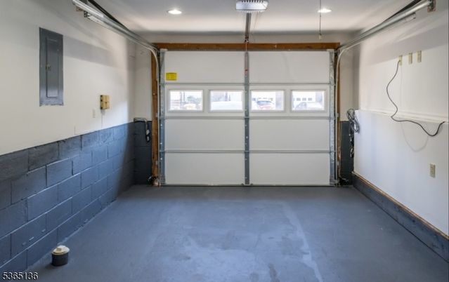 Garage, Interior, Recessed Lighting