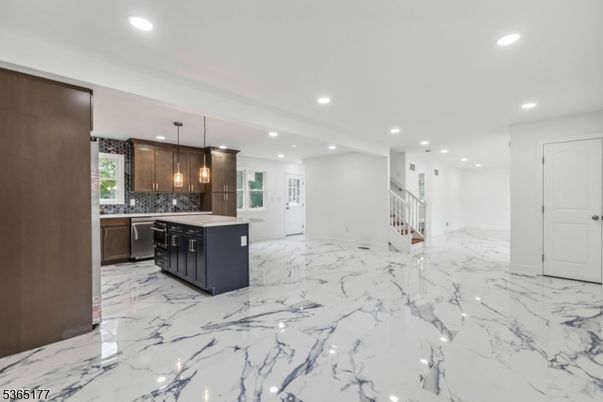 Interior, Kitchen, Marble, Pendant Lights, Recessed Lighting