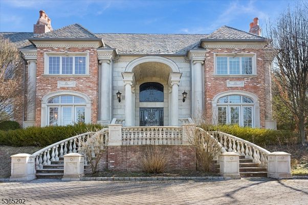 Exterior, Facade, Brick Facade, French Provincial