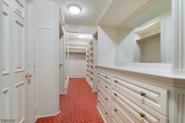 Interior, Walk-in Closets