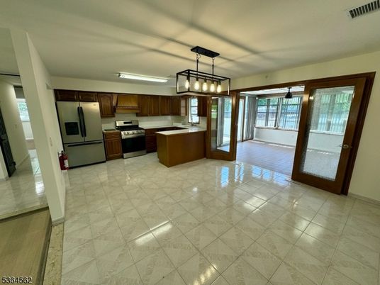Chandelier, Interior, Kitchen, Pendant Lights, Stainless Steel Appliances