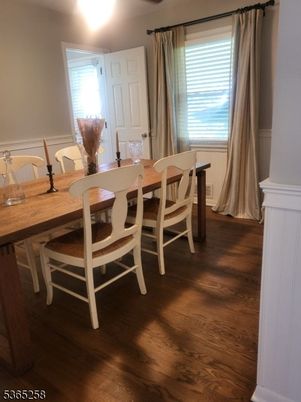 Dining room, Interior, Wood Texture Flooring