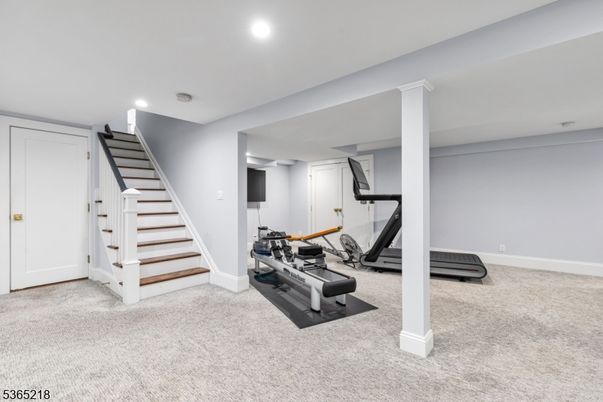 Fitness Equipment, Interior, Recessed Lighting