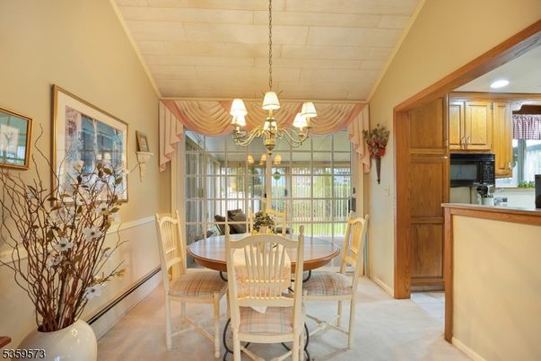 Chandelier, Dining room, Interior, Recessed Lighting