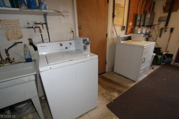 Interior, Utility Closets, Washer