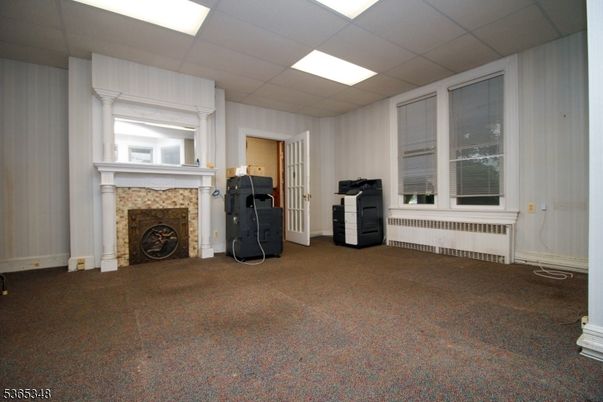 Empty room, Fireplace, Interior, Recessed Lighting