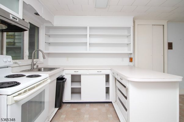 Interior, Kitchen