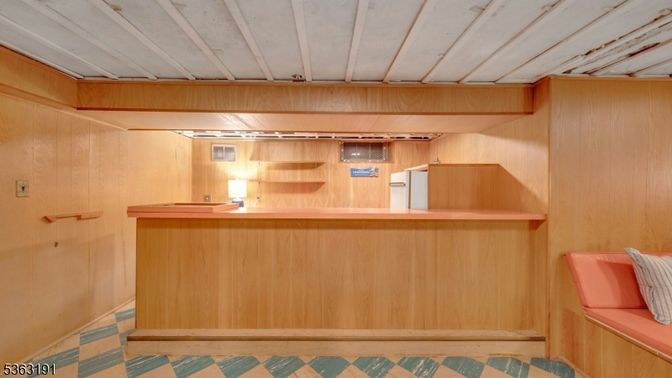 Interior, Wooden Walls