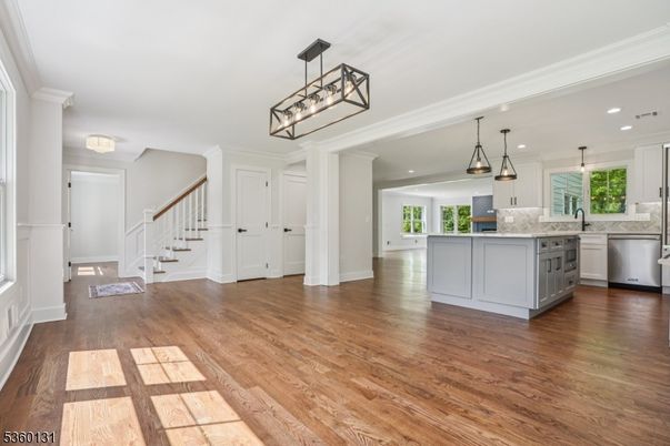 Interior, Kitchen, Pendant Lights, Recessed Lighting, Wood Texture Flooring