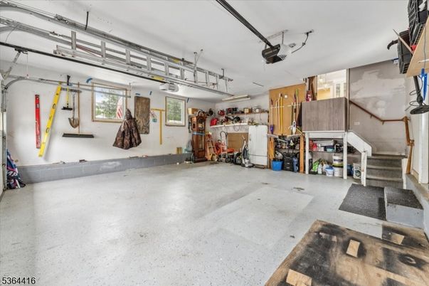Garage, Interior