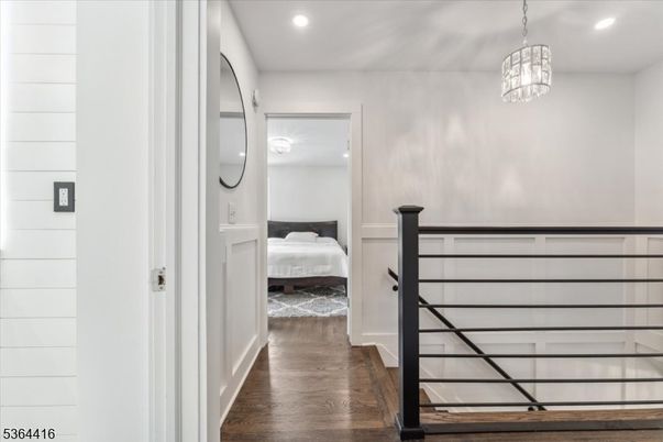 Bedroom, Interior, Pendant Lights, Recessed Lighting, Wood Texture Flooring