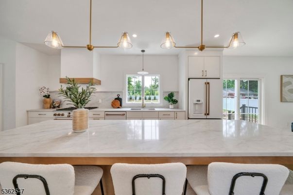 Interior, Kitchen, Pendant Lights, Recessed Lighting