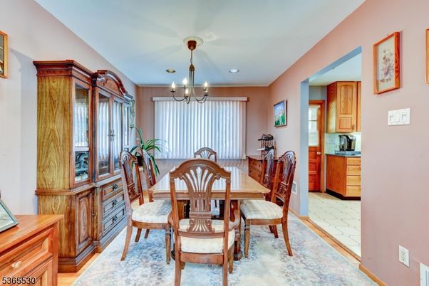 Chandelier, Dining room, Interior, Recessed Lighting, Wood Texture Flooring