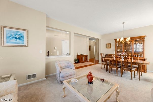 Chandelier, Dining room, Interior